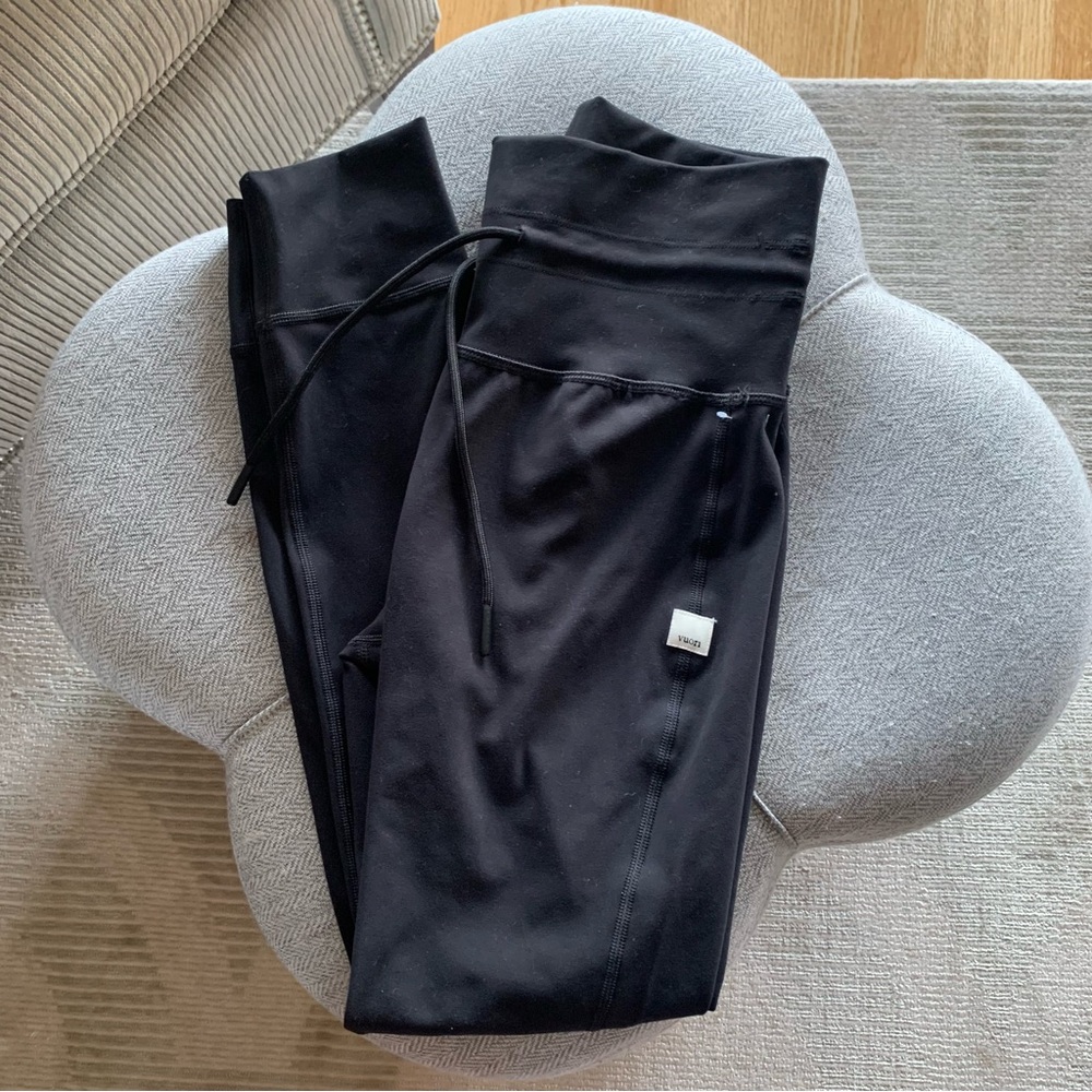 Vuori daily jogging leggings